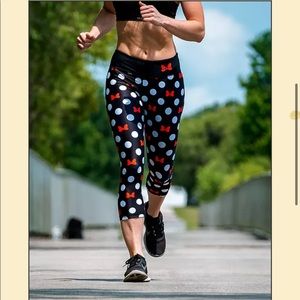 Minnie Mouse athletic Capri workout pants